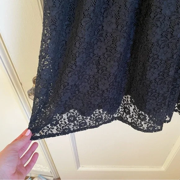 Yumi Black Sleeveless Black Lace Dress - size 10 - Picture 4 of 7